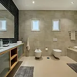 V8 Bastos - Vip By Interhome Willa