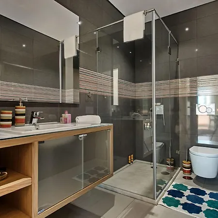 Villa V7 Bastos By Interhome