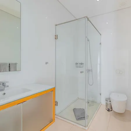 V8 Bastos - Vip By Interhome * Albufeira
