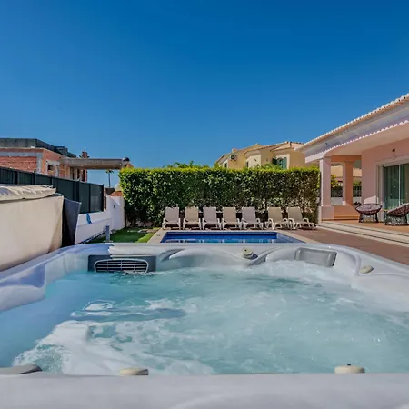 V8 Bastos - Vip By Interhome * Albufeira